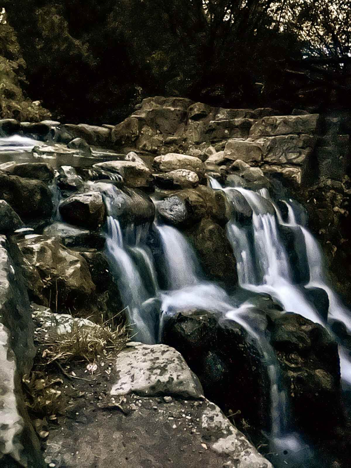 Viktoriapark cascades during the sunset.