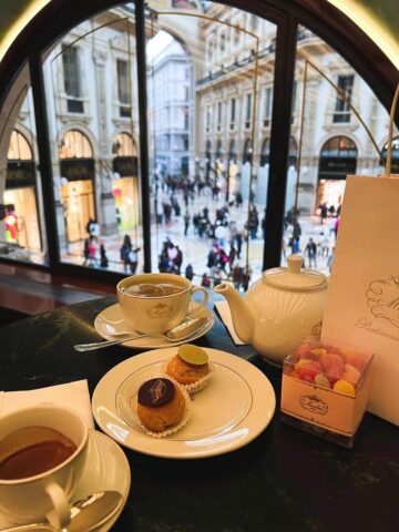 Tea and sweets at Marchesi 1824.